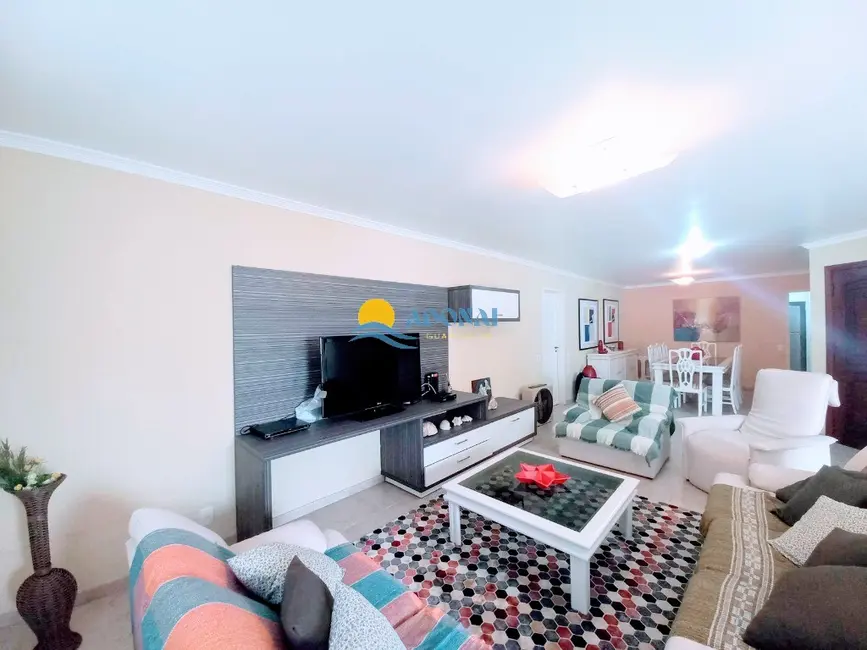 Apartamento com 4 quartos à venda, 152m2 em Pitangueiras, Guaruja - SP - imagem 3 Foto 3 de Apartamento com 4 quartos à venda, 152m2 em Pitangueiras, Guaruja - SP