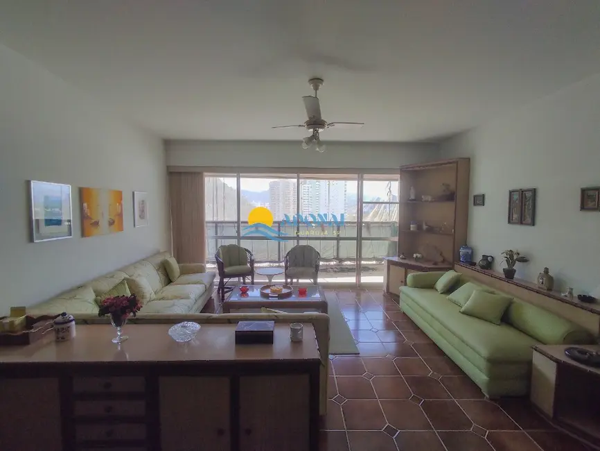 Apartamento com 3 quartos à venda, 135m2 em Pitangueiras, Guaruja - SP - imagem 2 Foto 2 de Apartamento com 3 quartos à venda, 135m2 em Pitangueiras, Guaruja - SP