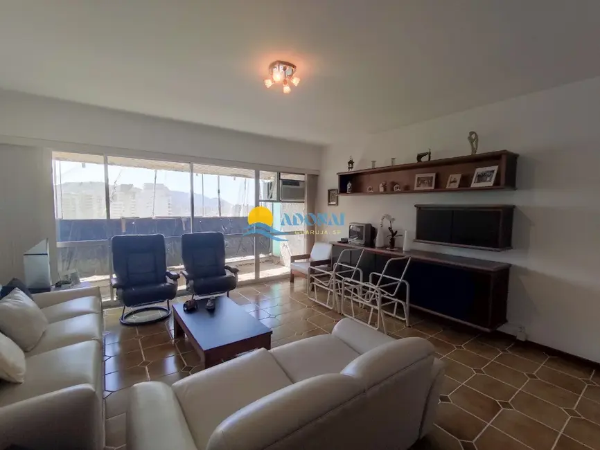 Foto 1 de Apartamento com 3 quartos à venda, 135m2 em Pitangueiras, Guaruja - SP