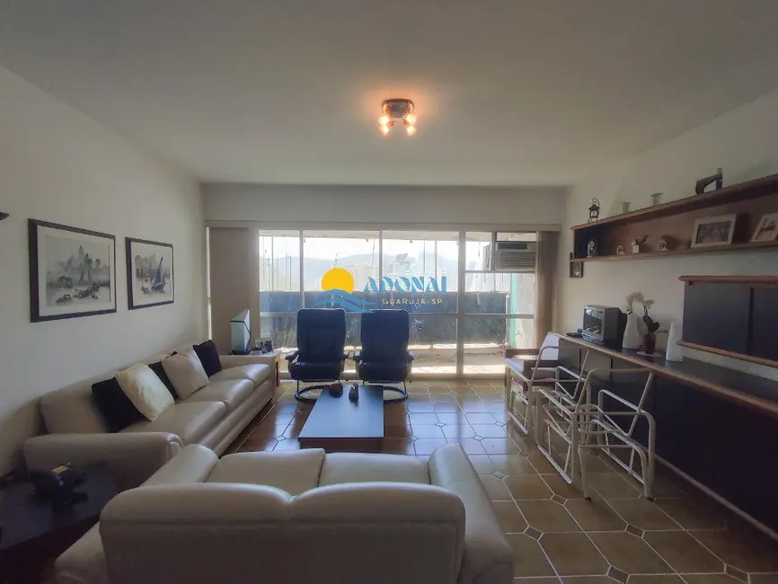 Apartamento com 3 quartos à venda, 135m2 em Pitangueiras, Guaruja - SP - imagem 2 Foto 2 de Apartamento com 3 quartos à venda, 135m2 em Pitangueiras, Guaruja - SP
