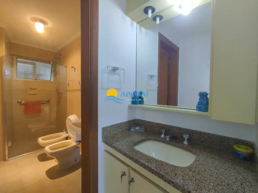 Apartamento com 3 quartos à venda, 135m2 em Pitangueiras, Guaruja - SP - imagem 8 Foto 8 de Apartamento com 3 quartos à venda, 135m2 em Pitangueiras, Guaruja - SP