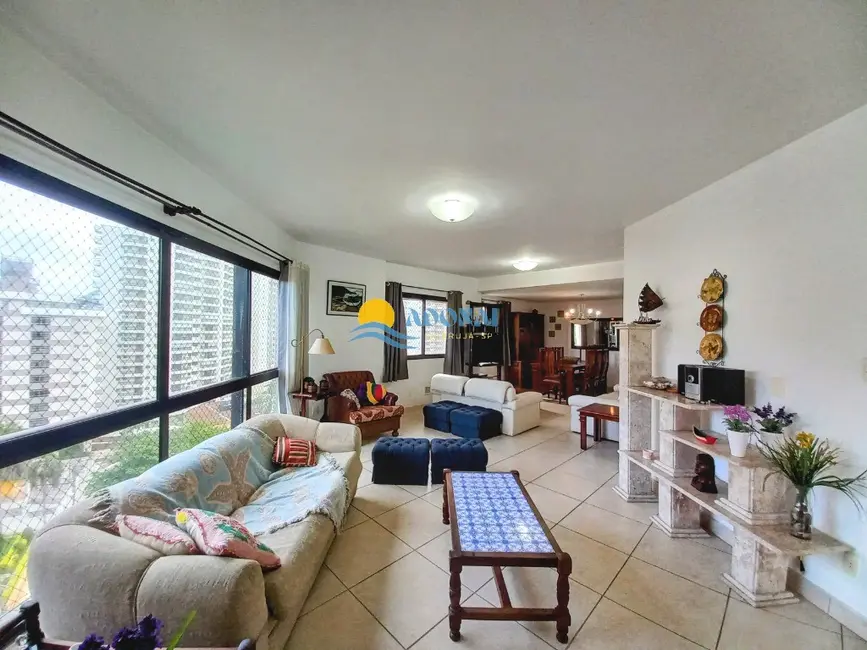 Foto 5 de Apartamento com 3 quartos à venda, 180m2 em Jardim Astúrias, Guaruja - SP