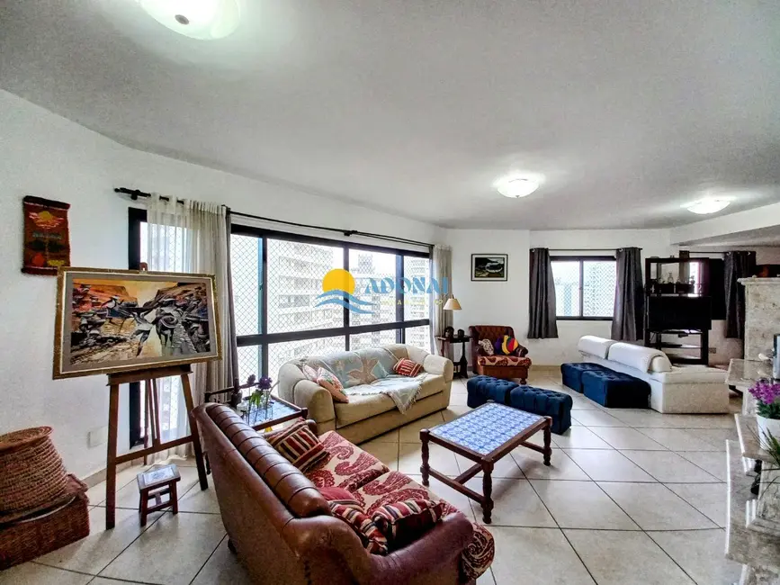 Foto 4 de Apartamento com 3 quartos à venda, 180m2 em Jardim Astúrias, Guaruja - SP
