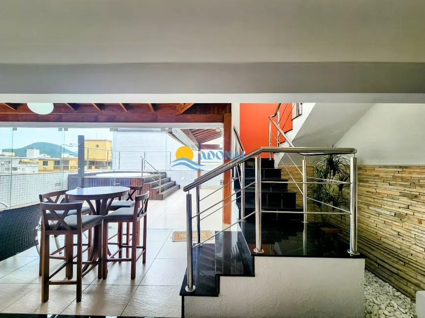 Foto 2 de Apartamento com 4 quartos à venda, 334m2 em Jardim Astúrias, Guaruja - SP