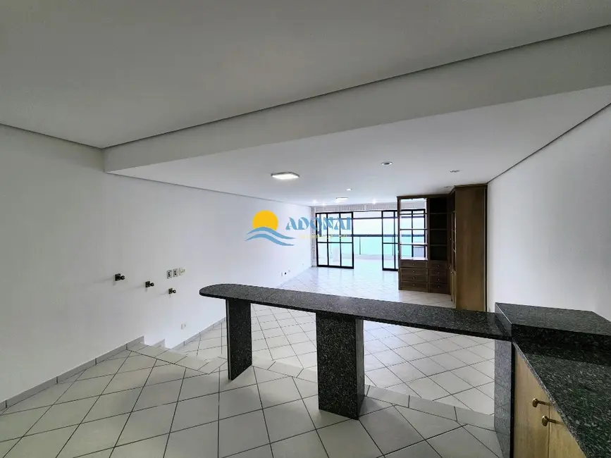 Apartamento com 3 quartos à venda, 186m2 em Pitangueiras, Guaruja - SP - imagem 7 Foto 7 de Apartamento com 3 quartos à venda, 186m2 em Pitangueiras, Guaruja - SP