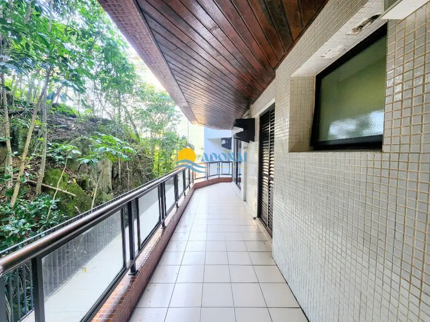 Foto 9 de Apartamento com 3 quartos à venda, 220m2 em Tombo, Guaruja - SP