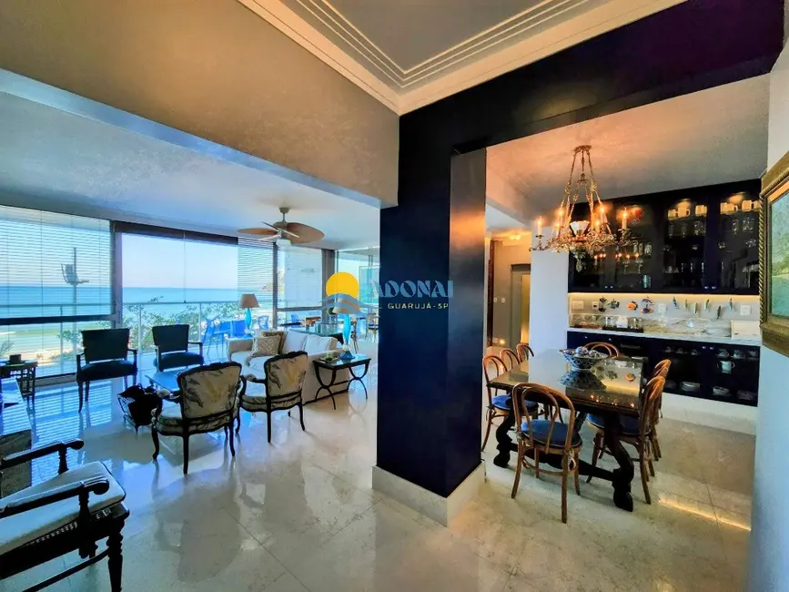 Foto 4 de Apartamento com 4 quartos à venda, 230m2 em Pitangueiras, Guaruja - SP