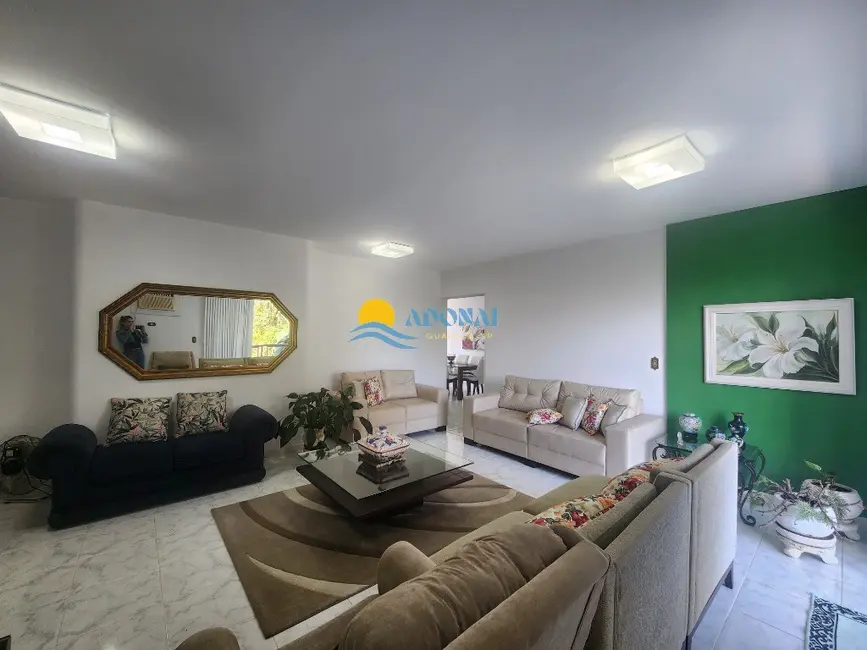 Foto 5 de Apartamento com 3 quartos à venda, 220m2 em Tombo, Guaruja - SP