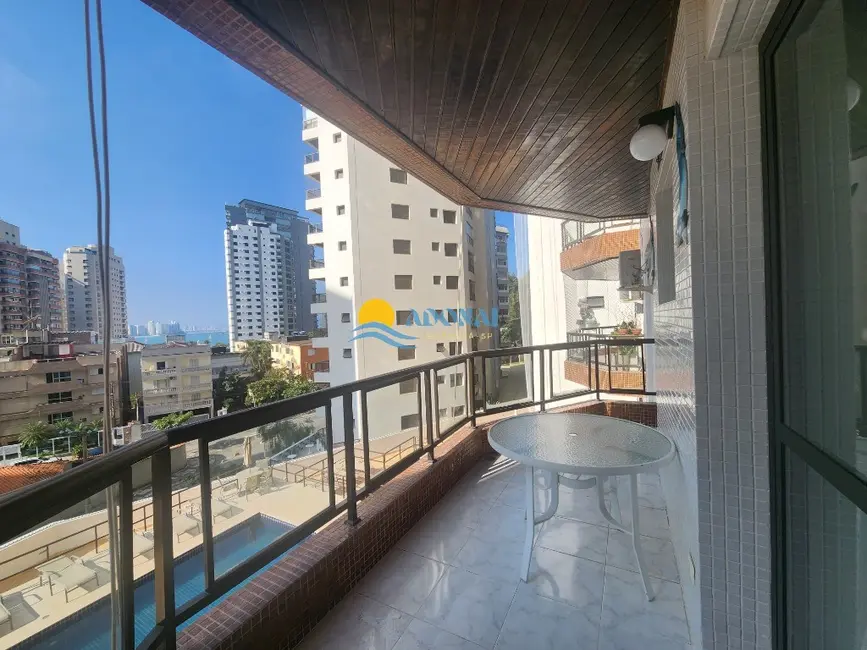 Foto 1 de Apartamento com 3 quartos à venda, 220m2 em Tombo, Guaruja - SP