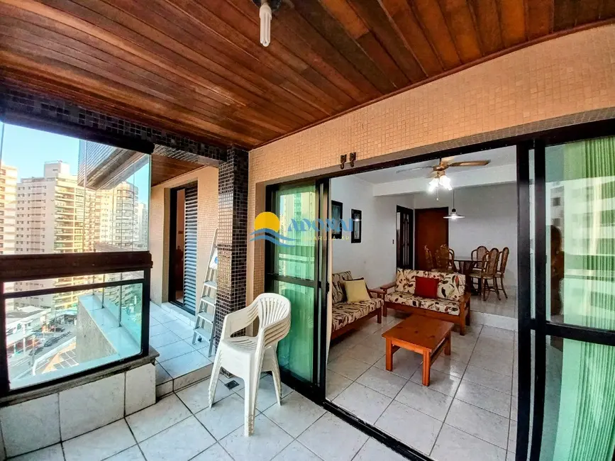 Foto 2 de Apartamento com 2 quartos à venda, 100m2 em Jardim Astúrias, Guaruja - SP