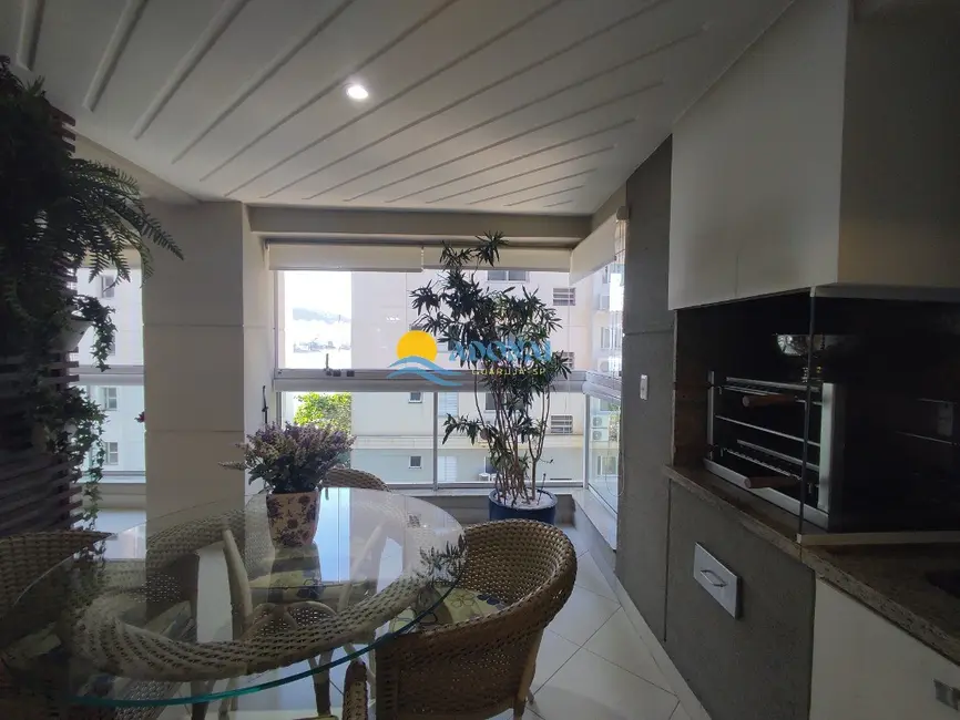 Foto 4 de Apartamento com 3 quartos à venda, 148m2 em Jardim Astúrias, Guaruja - SP