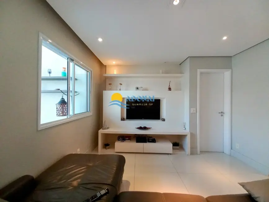 Foto 8 de Apartamento com 3 quartos à venda, 134m2 em Jardim Astúrias, Guaruja - SP