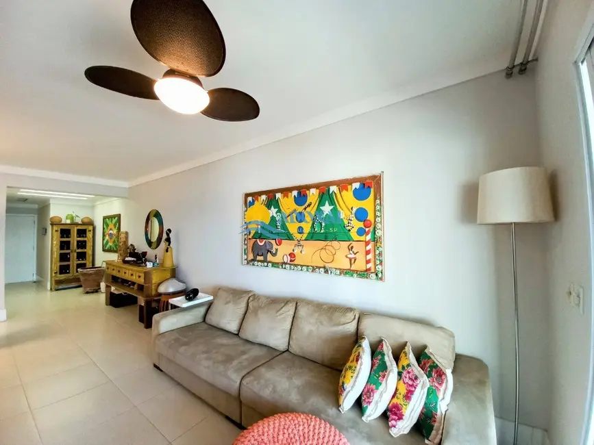 Foto 3 de Apartamento com 3 quartos à venda, 120m2 em Jardim Astúrias, Guaruja - SP