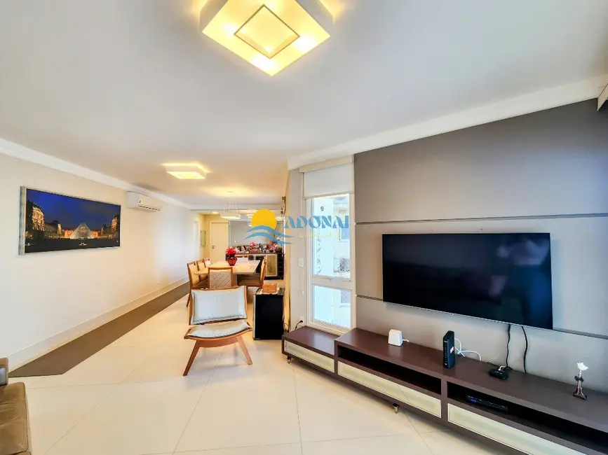 Foto 8 de Apartamento com 4 quartos à venda, 166m2 em Pitangueiras, Guaruja - SP