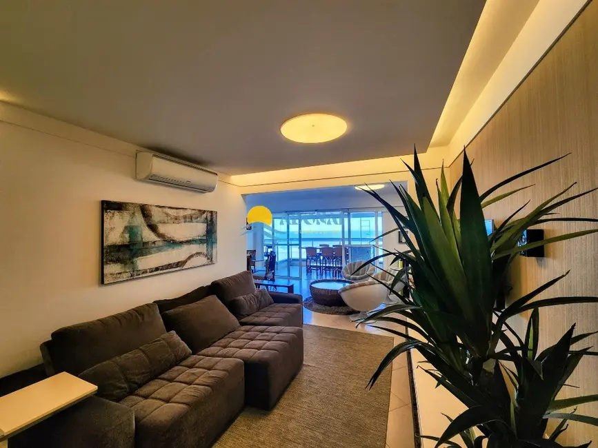 Apartamento com 4 quartos à venda, 166m2 em Pitangueiras, Guaruja - SP - imagem 3 Foto 3 de Apartamento com 4 quartos à venda, 166m2 em Pitangueiras, Guaruja - SP