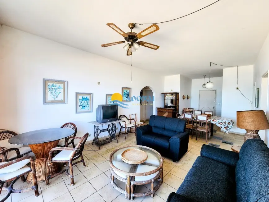 Apartamento com 3 quartos à venda, 130m2 em Pitangueiras, Guaruja - SP - imagem 4 Foto 4 de Apartamento com 3 quartos à venda, 130m2 em Pitangueiras, Guaruja - SP