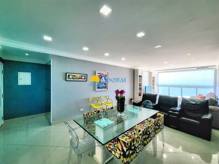 Apartamento com 5 quartos à venda, 200m2 em Pitangueiras, Guaruja - SP - imagem 2 Foto 2 de Apartamento com 5 quartos à venda, 200m2 em Pitangueiras, Guaruja - SP