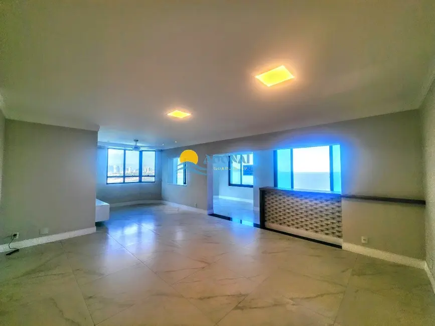 Apartamento com 4 quartos à venda, 232m2 em Pitangueiras, Guaruja - SP - imagem 7 Foto 7 de Apartamento com 4 quartos à venda, 232m2 em Pitangueiras, Guaruja - SP