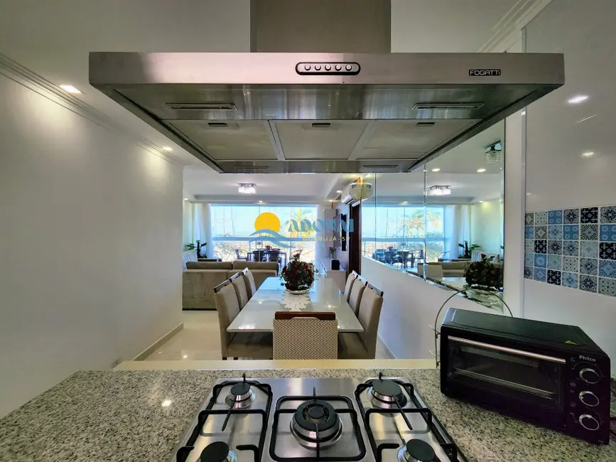 Foto 2 de Apartamento com 4 quartos à venda, 250m2 em Pitangueiras, Guaruja - SP