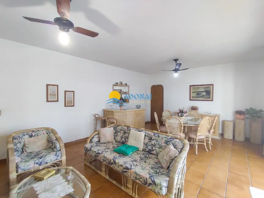 Apartamento com 3 quartos à venda, 140m2 em Pitangueiras, Guaruja - SP - imagem 6 Foto 6 de Apartamento com 3 quartos à venda, 140m2 em Pitangueiras, Guaruja - SP