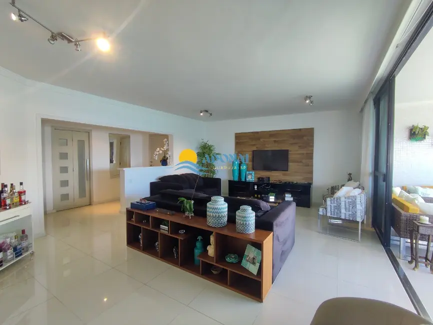 Foto 9 de Apartamento com 3 quartos à venda, 160m2 em Jardim Astúrias, Guaruja - SP
