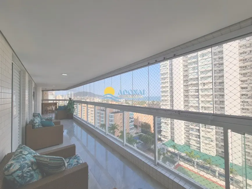 Foto 7 de Apartamento com 3 quartos à venda, 120m2 em Enseada, Guaruja - SP