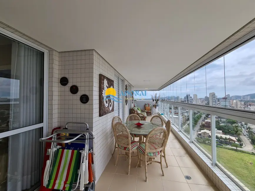 Foto 9 de Apartamento com 3 quartos à venda, 120m2 em Enseada, Guaruja - SP