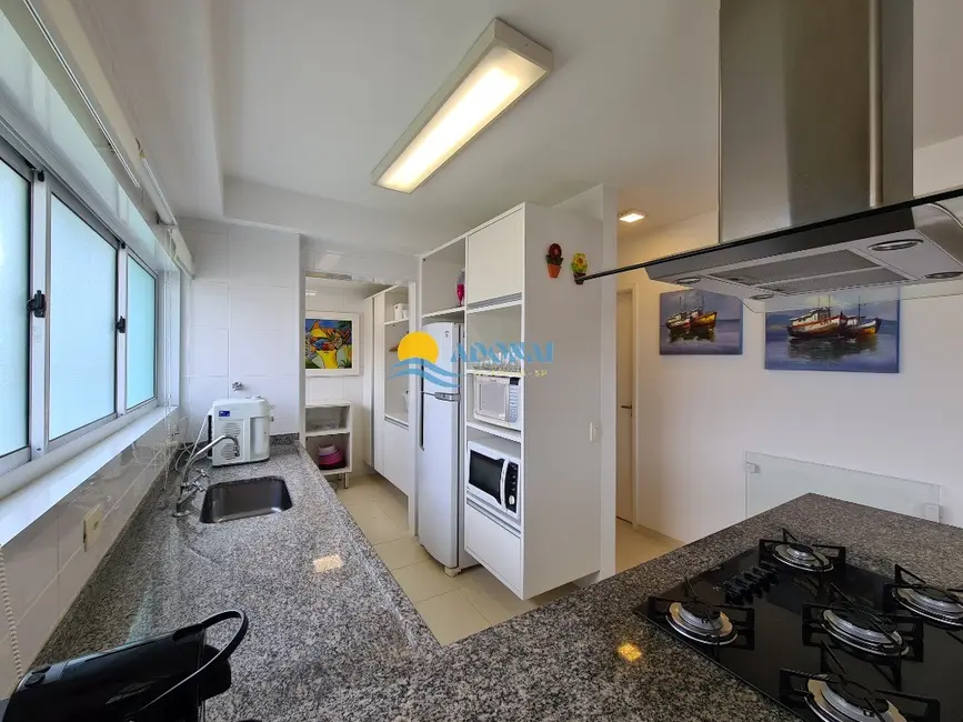 Foto 6 de Apartamento com 3 quartos à venda, 120m2 em Enseada, Guaruja - SP