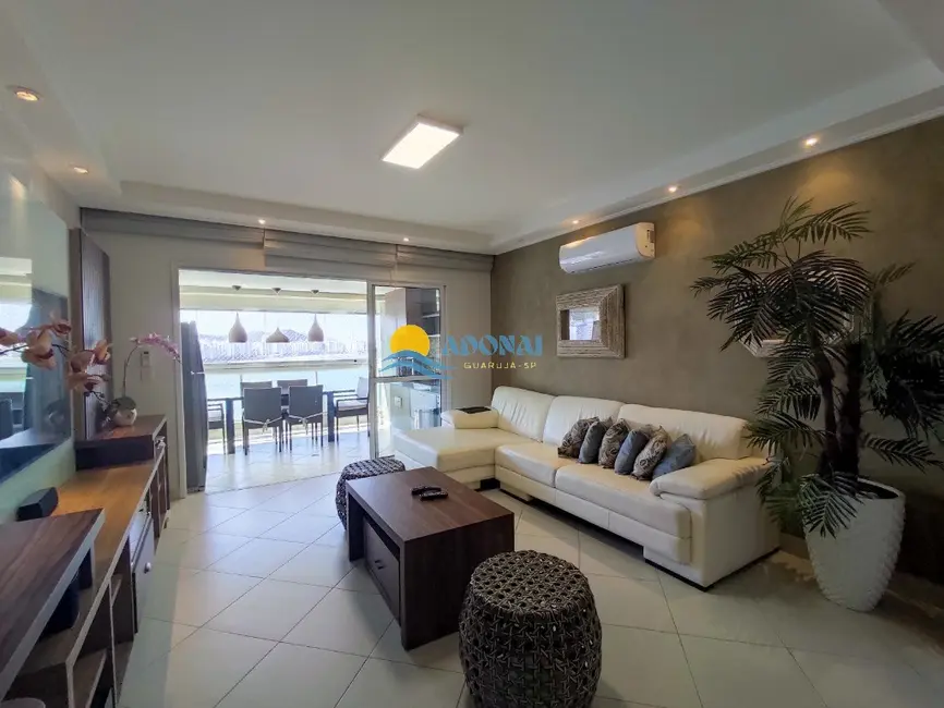 Foto 8 de Apartamento com 3 quartos à venda, 148m2 em Jardim Astúrias, Guaruja - SP