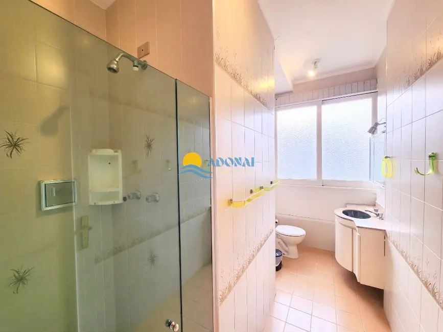 Apartamento com 3 quartos à venda, 190m2 em Pitangueiras, Guaruja - SP - imagem 8 Foto 8 de Apartamento com 3 quartos à venda, 190m2 em Pitangueiras, Guaruja - SP