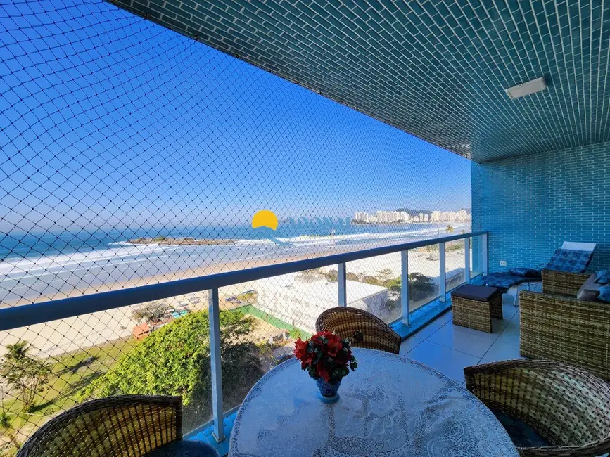 Apartamento com 4 quartos à venda, 195m2 em Pitangueiras, Guaruja - SP - imagem 2 Foto 2 de Apartamento com 4 quartos à venda, 195m2 em Pitangueiras, Guaruja - SP