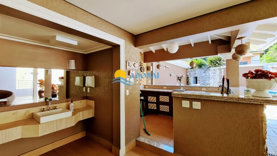 Foto 8 de Casa com 5 quartos à venda, 474m2 em Guaruja - SP