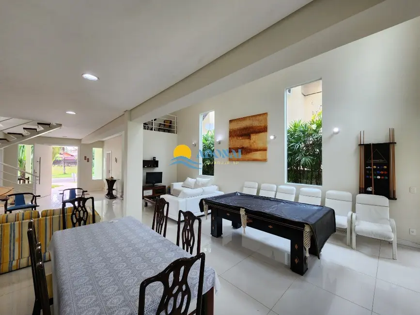 Casa de Condomínio com 6 quartos à venda, 512m2 em Balneário Praia do Pernambuco, Guaruja - SP - imagem 7 Foto 7 de Casa de Condomínio com 6 quartos à venda, 512m2 em Balneário Praia do Pernambuco, Guaruja - SP