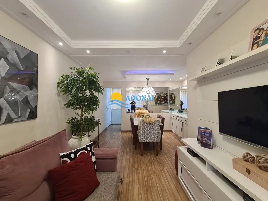 Apartamento com 3 quartos à venda, 96m2 em Jardim Astúrias, Guaruja - SP - imagem 8 Foto 8 de Apartamento com 3 quartos à venda, 96m2 em Jardim Astúrias, Guaruja - SP