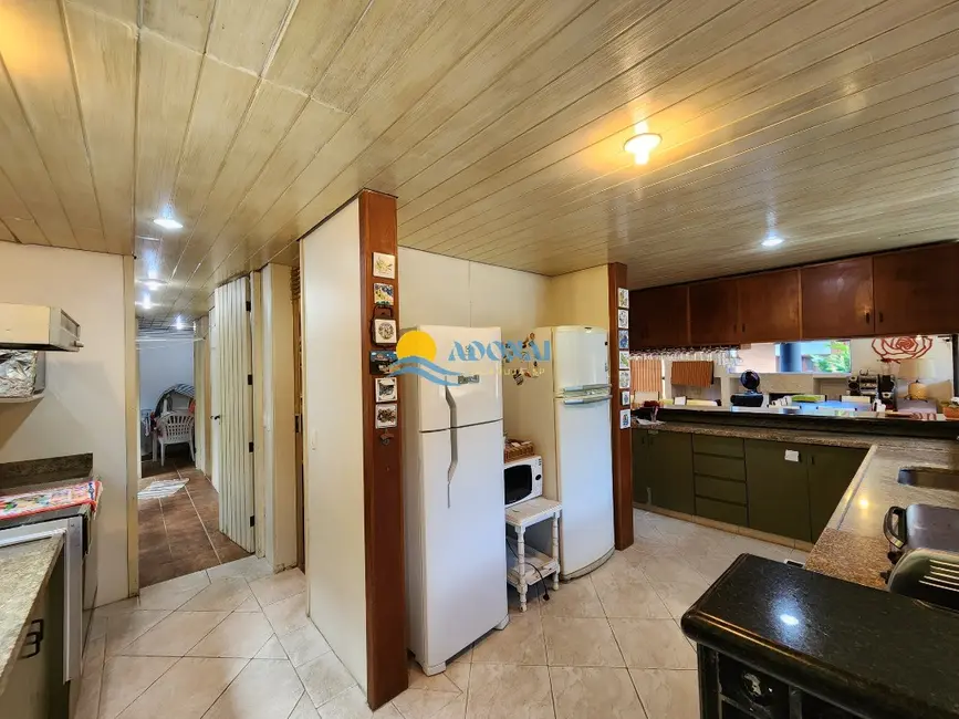Casa de Condomínio com 5 quartos à venda, 350m2 em Enseada, Guaruja - SP - imagem 9 Foto 9 de Casa de Condomínio com 5 quartos à venda, 350m2 em Enseada, Guaruja - SP
