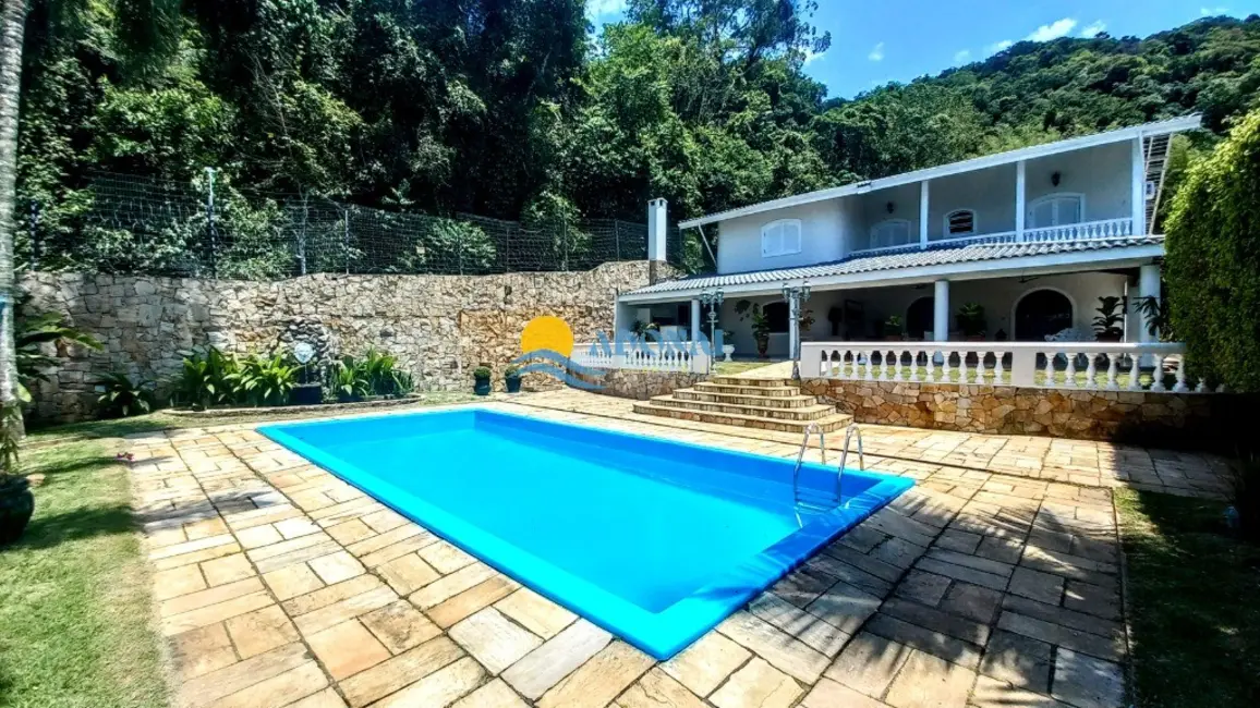 Casa de Condomínio com 5 quartos à venda, 400m2 em Enseada, Guaruja - SP - imagem 9 Foto 9 de Casa de Condomínio com 5 quartos à venda, 400m2 em Enseada, Guaruja - SP
