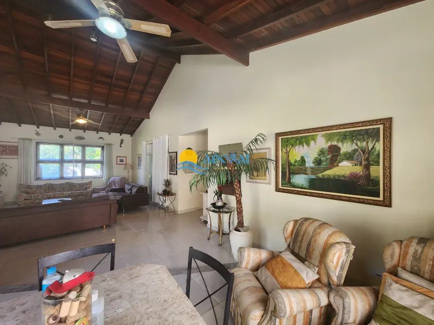 Casa de Condomínio com 4 quartos à venda, 350m2 em Enseada, Guaruja - SP - imagem 6 Foto 6 de Casa de Condomínio com 4 quartos à venda, 350m2 em Enseada, Guaruja - SP