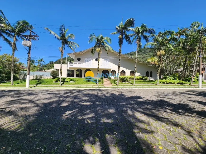 Casa de Condomínio com 4 quartos à venda, 500m2 em Enseada, Guaruja - SP - imagem 3 Foto 3 de Casa de Condomínio com 4 quartos à venda, 500m2 em Enseada, Guaruja - SP