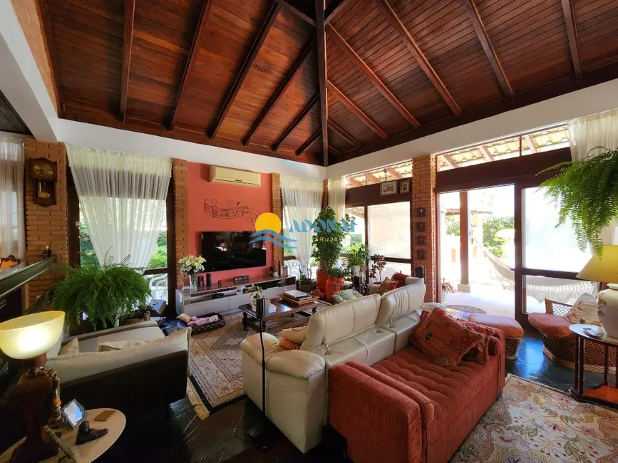 Casa de Condomínio com 5 quartos à venda, 345m2 em Enseada, Guaruja - SP - imagem 9 Foto 9 de Casa de Condomínio com 5 quartos à venda, 345m2 em Enseada, Guaruja - SP