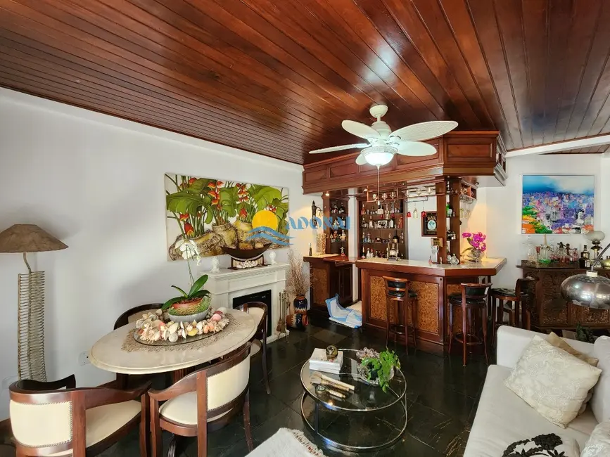 Casa de Condomínio com 5 quartos à venda, 345m2 em Enseada, Guaruja - SP - imagem 7 Foto 7 de Casa de Condomínio com 5 quartos à venda, 345m2 em Enseada, Guaruja - SP