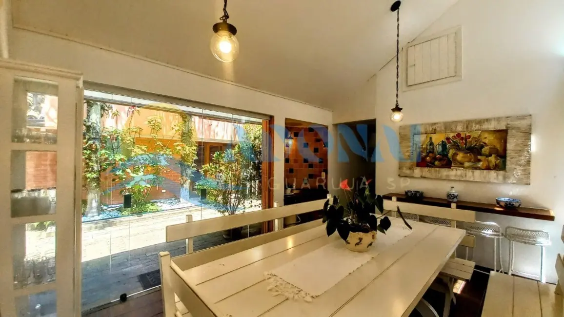 Foto 4 de Casa de Condomínio com 4 quartos à venda, 240m2 em Enseada, Guaruja - SP