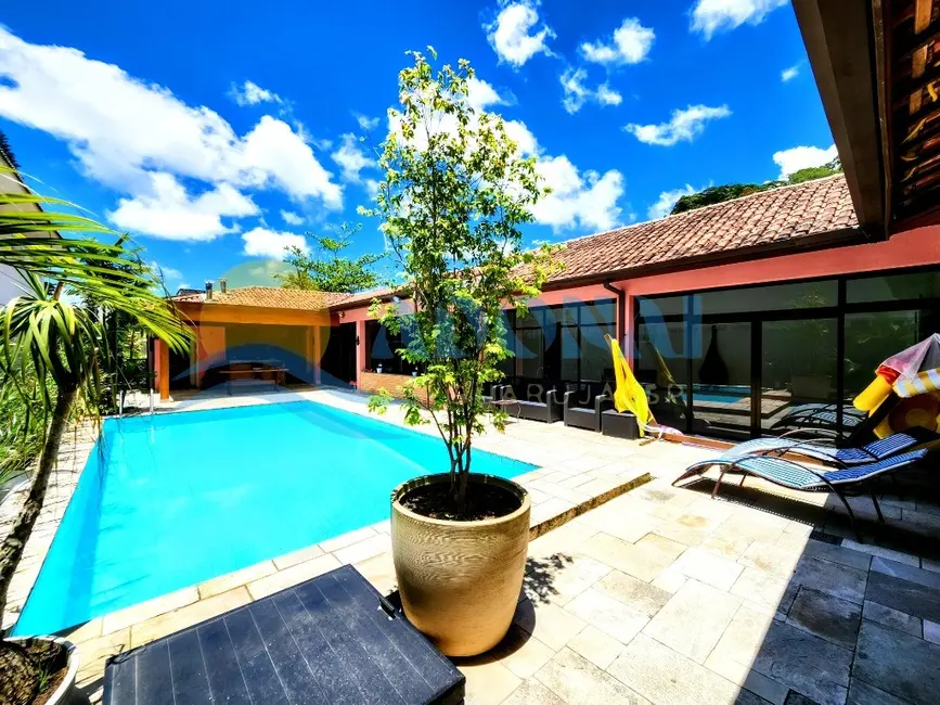 Casa de Condomínio com 4 quartos à venda, 400m2 em Enseada, Guaruja - SP - imagem 1 Foto 1 de Casa de Condomínio com 4 quartos à venda, 400m2 em Enseada, Guaruja - SP