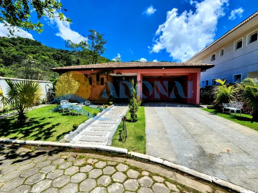 Casa de Condomínio com 4 quartos à venda, 400m2 em Enseada, Guaruja - SP - imagem 3 Foto 3 de Casa de Condomínio com 4 quartos à venda, 400m2 em Enseada, Guaruja - SP