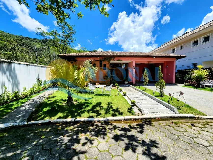 Casa de Condomínio com 4 quartos à venda, 400m2 em Enseada, Guaruja - SP - imagem 2 Foto 2 de Casa de Condomínio com 4 quartos à venda, 400m2 em Enseada, Guaruja - SP