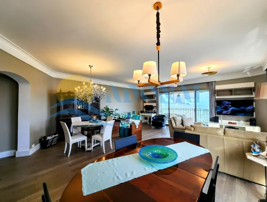 Apartamento com 4 quartos à venda, 213m2 em Jardim Astúrias, Guaruja - SP - imagem 5 Foto 5 de Apartamento com 4 quartos à venda, 213m2 em Jardim Astúrias, Guaruja - SP