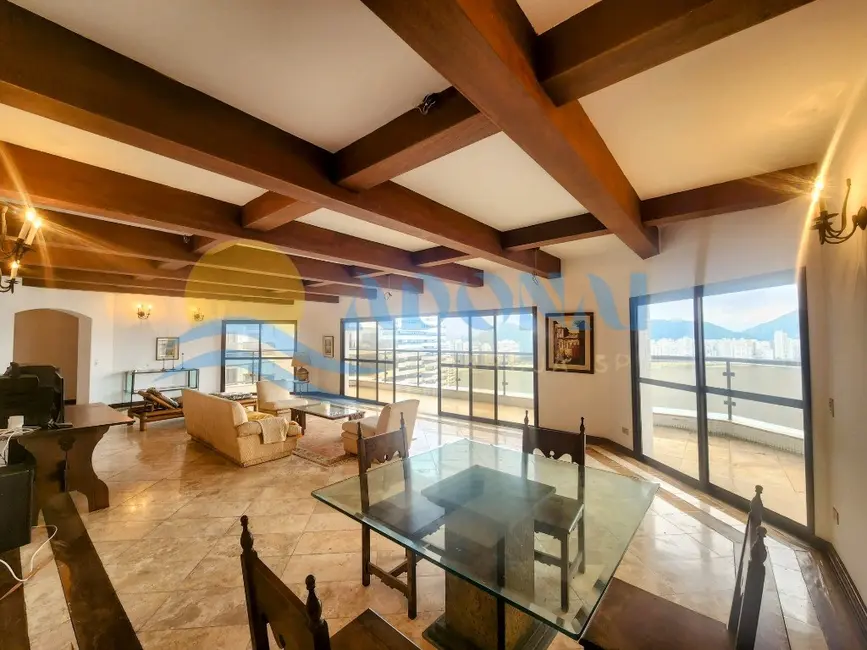 Apartamento com 3 quartos à venda, 256m2 em Jardim Astúrias, Guaruja - SP - imagem 5 Foto 5 de Apartamento com 3 quartos à venda, 256m2 em Jardim Astúrias, Guaruja - SP