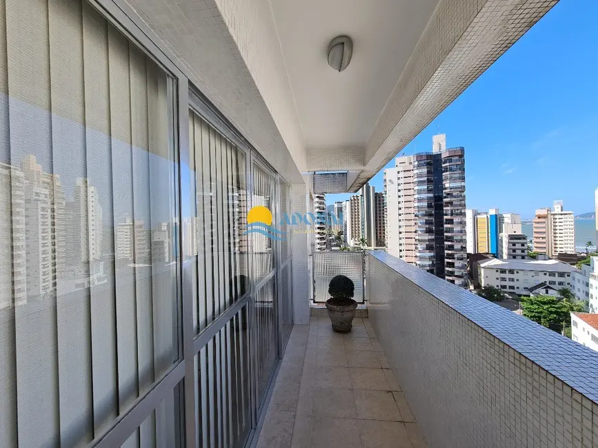 Foto 4 de Apartamento com 3 quartos à venda, 226m2 em Jardim Astúrias, Guaruja - SP