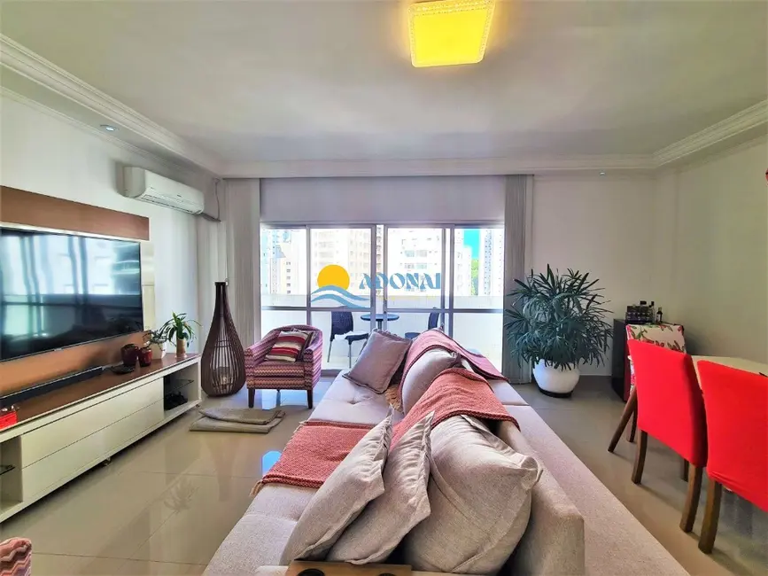 Foto 2 de Apartamento com 3 quartos à venda, 100m2 em Jardim Astúrias, Guaruja - SP