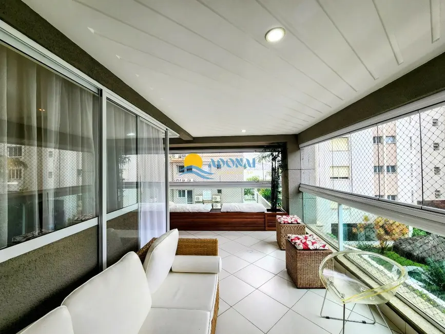 Foto 8 de Apartamento com 3 quartos à venda, 145m2 em Jardim Astúrias, Guaruja - SP