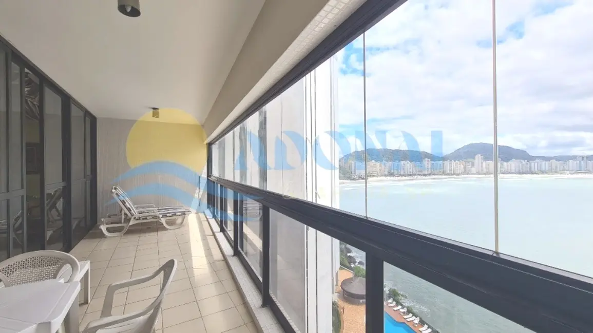 Foto 8 de Apartamento com 3 quartos à venda, 160m2 em Jardim Astúrias, Guaruja - SP